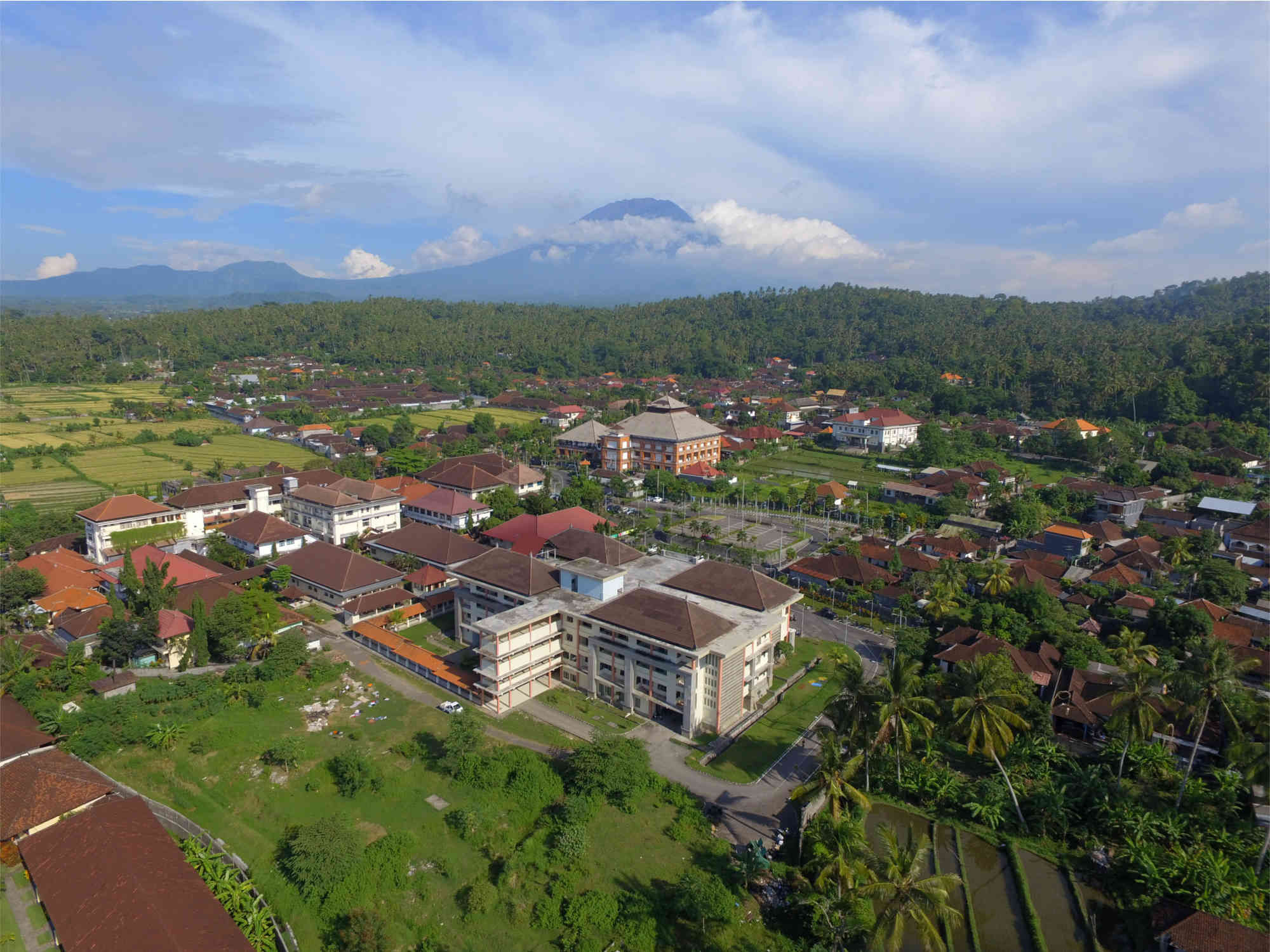 Foto Gedung Rumah Sakit