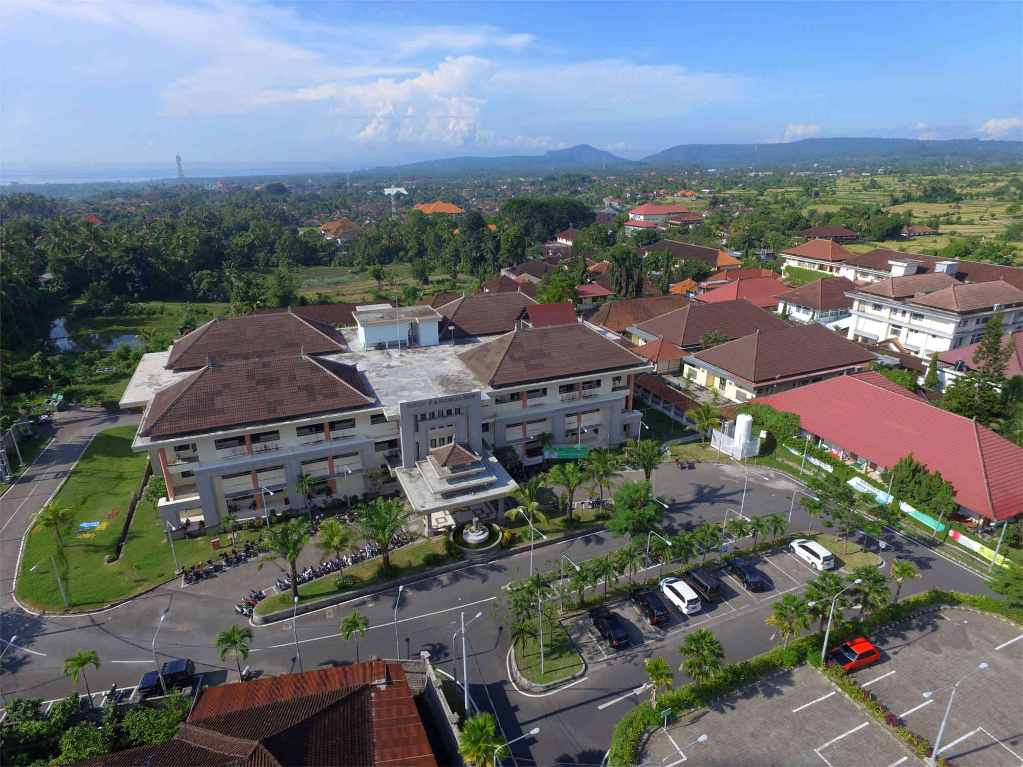 Foto Gedung Rumah Sakit