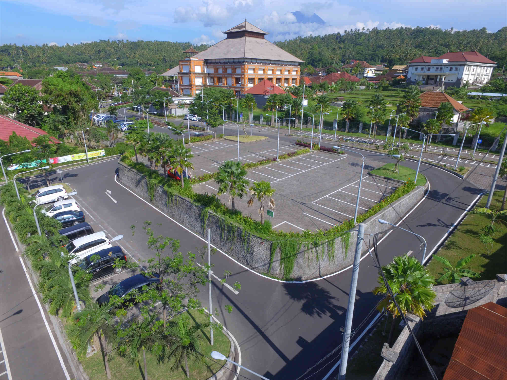Foto Gedung Rumah Sakit