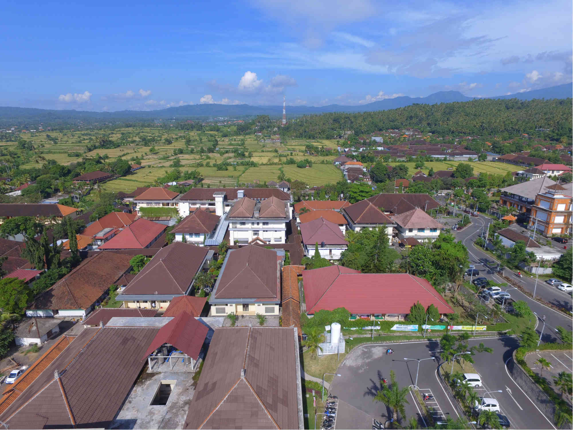 Foto Gedung Rumah Sakit